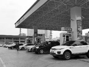 太原加油站爆料事件视频,真相与争议交织的油品质量问题